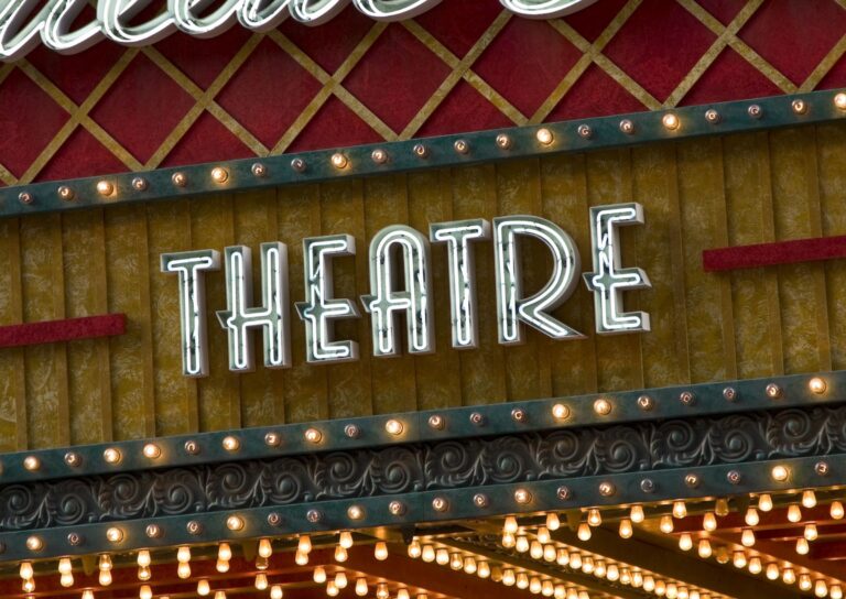 What show to see in London?